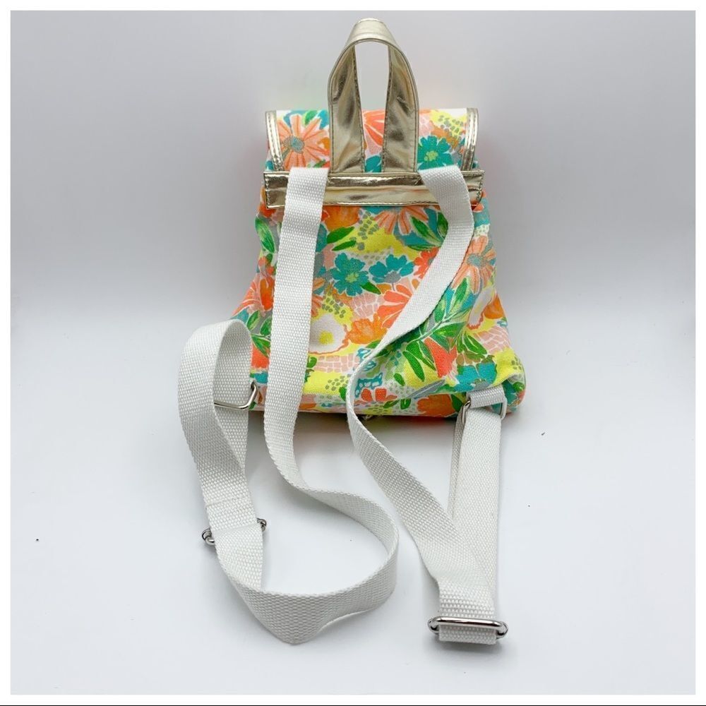 Little Girls Floral Target Cloth Backpack NWOT - Picture 8 of 10